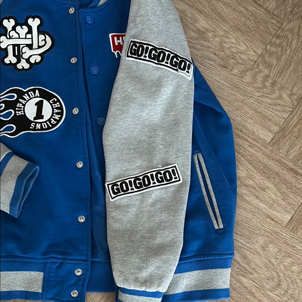 Hipanda Blue and Gray Varsity Jacket - Picture 5 of 10